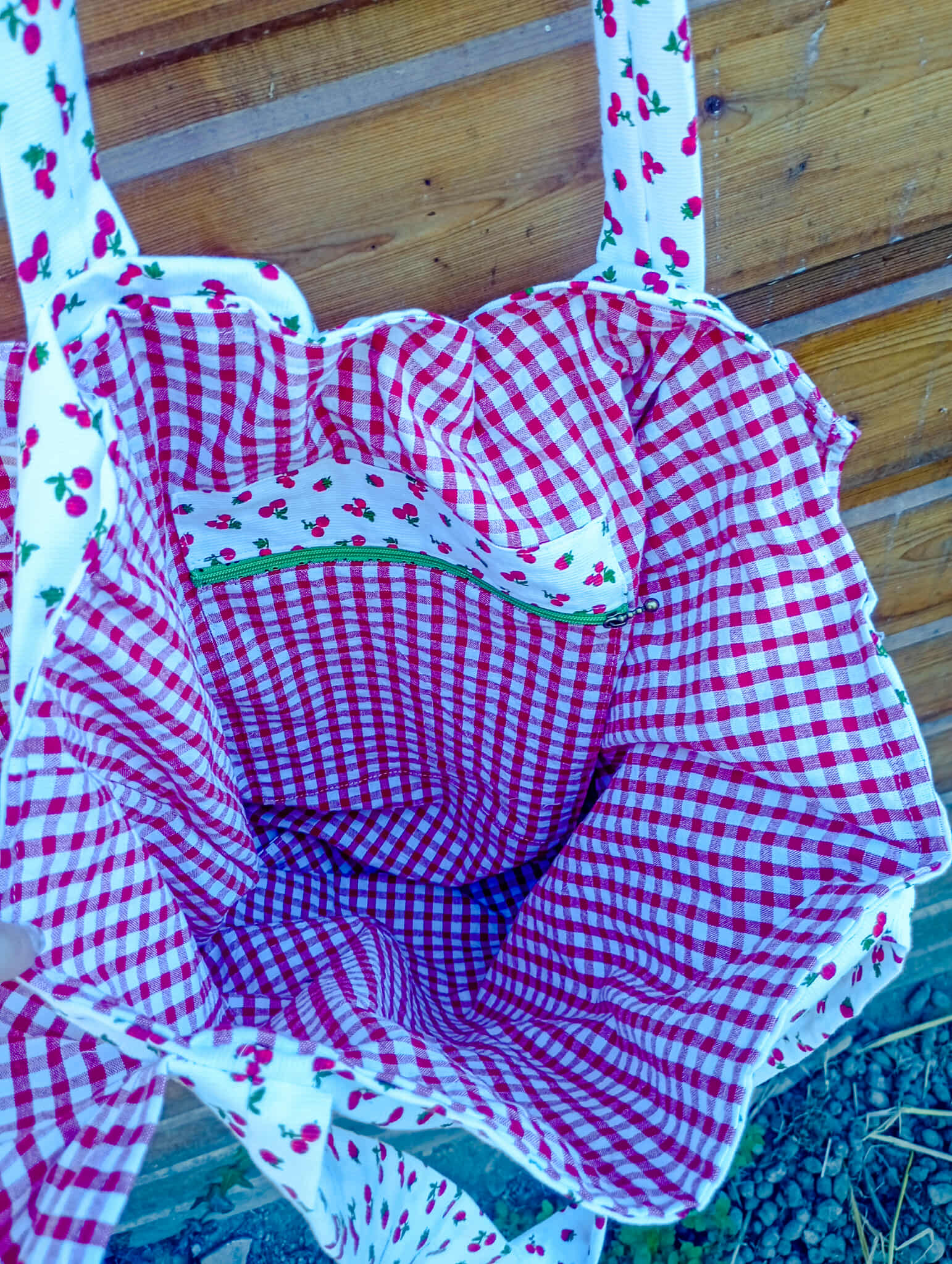 Totebag, sac, rangement, rouge, tissu récupéré, chutes de tissu, Atelier Sa'Coud (1)